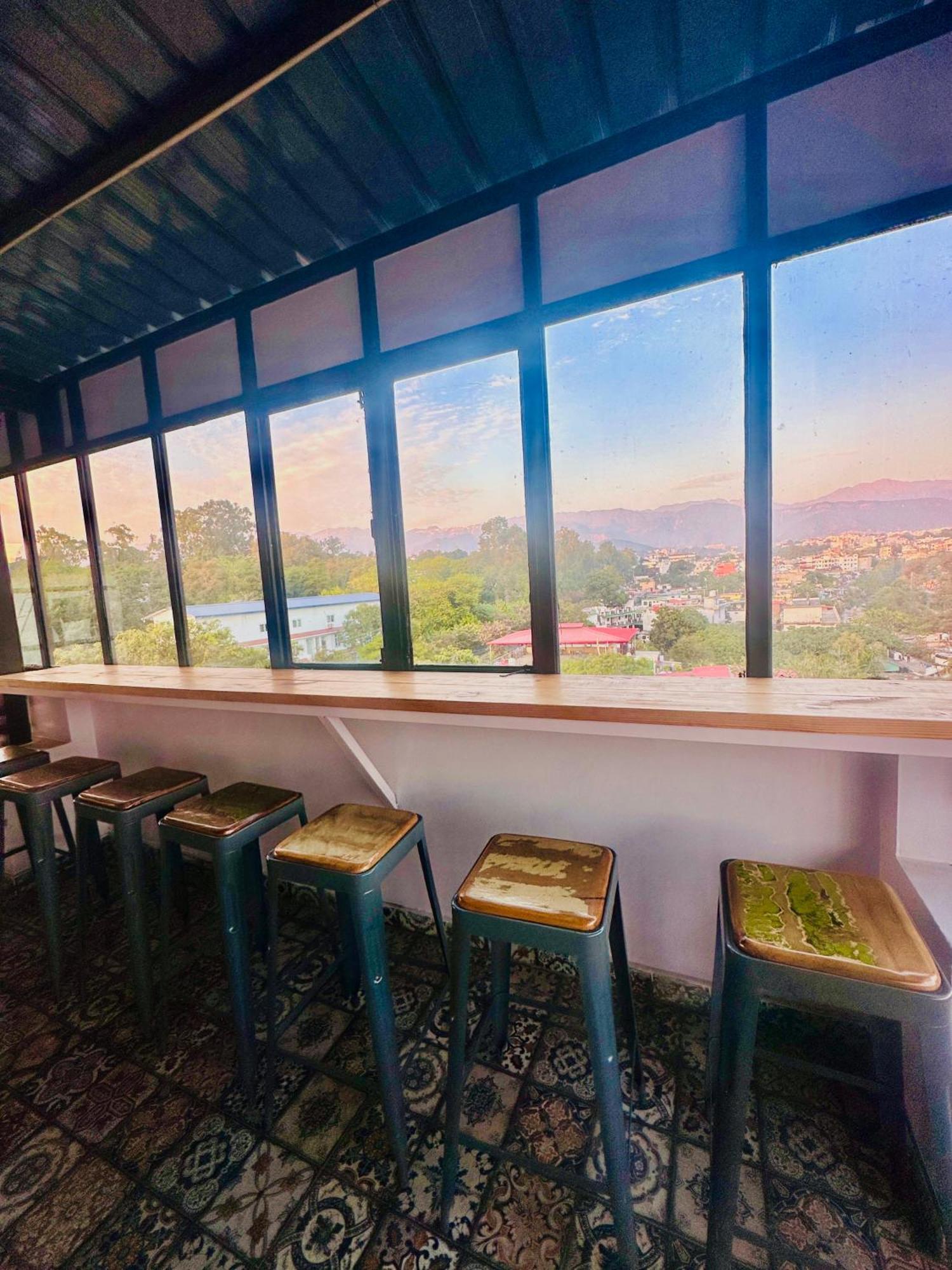 Hotel Royal Orbit By Arony Hospitality Dehradun Extérieur photo